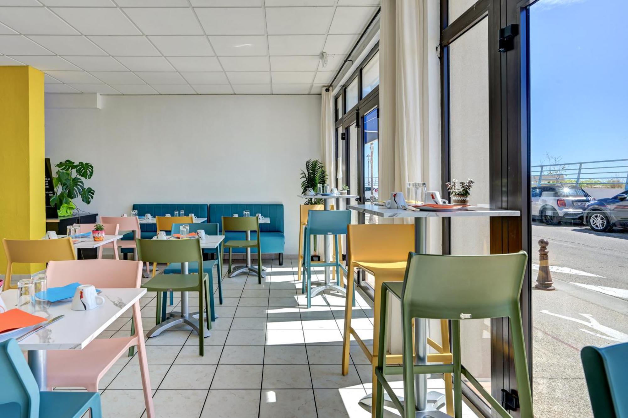 Hotel Camille Saintes-Maries-de-la-Mer Exterior photo
